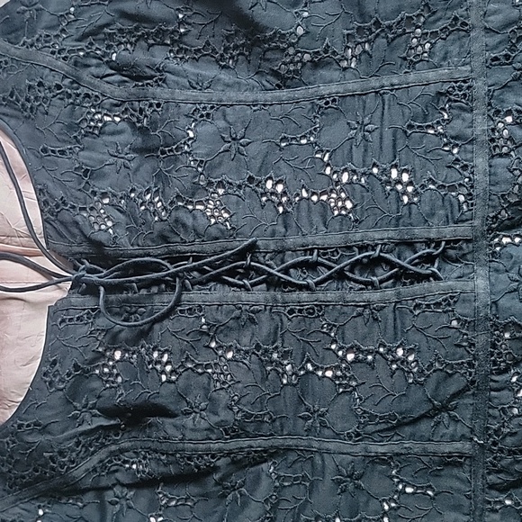 Kay Unger New York Floral Eyelet Dress - Picture 6 of 6